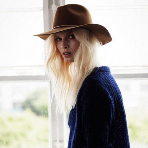 Janessa Leone Accessories - BNWT Janessa Leone Savoy Hat ASO Olivia Wilde